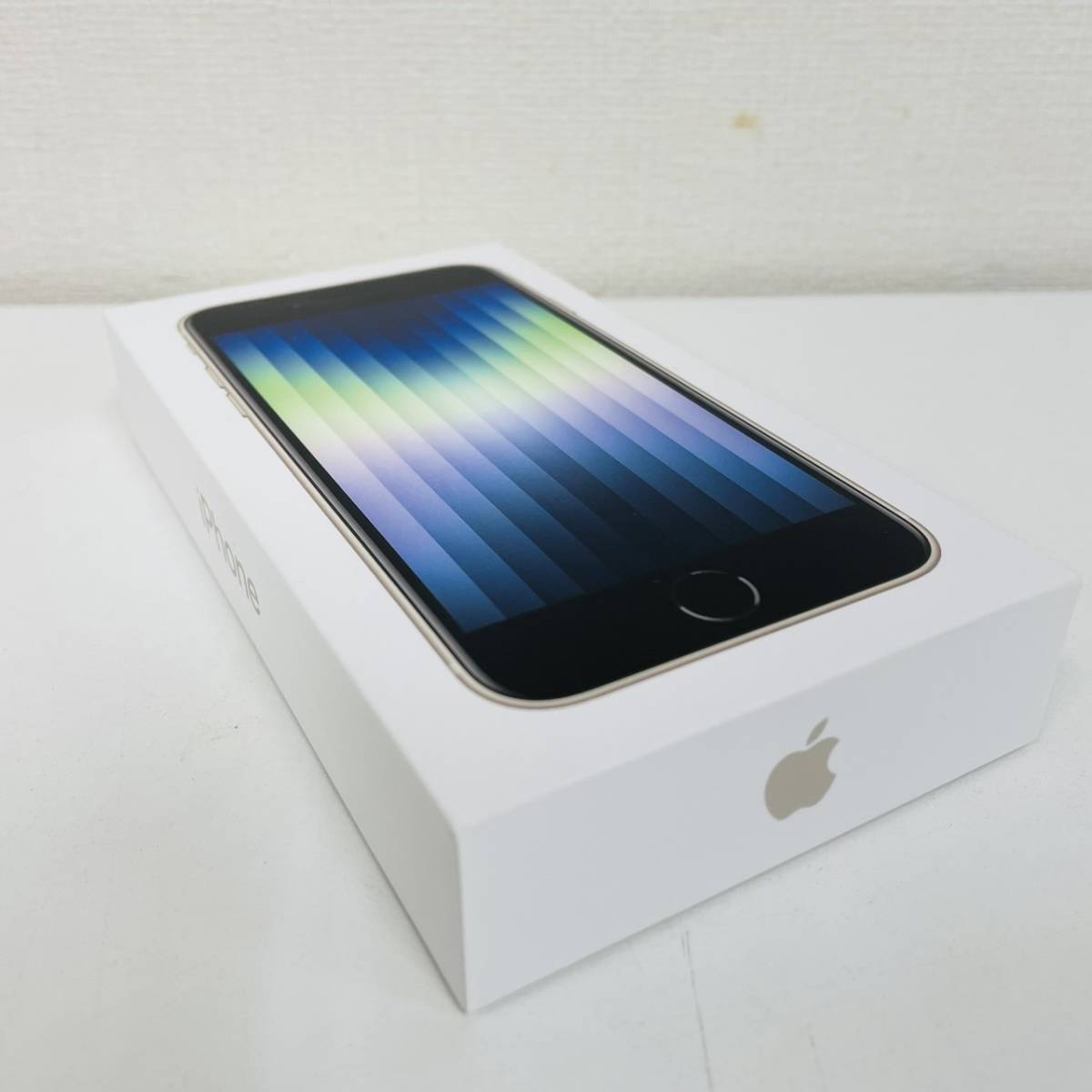 K-20443】 iPhoneSE Starlight 128GB MMYG3J/A A2782 第三世代 Apple