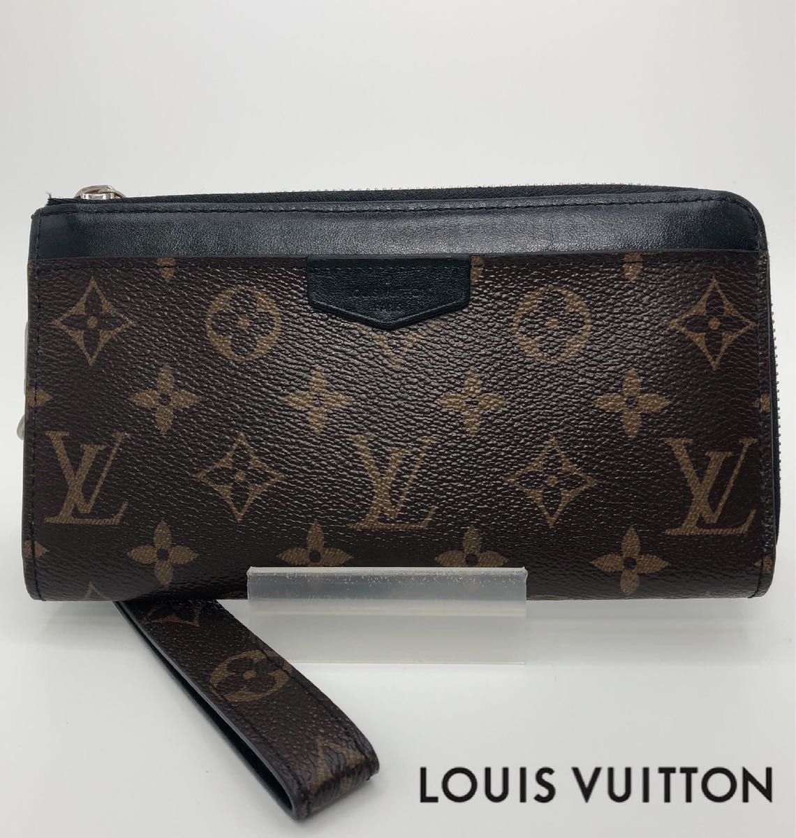 LOUIS VUITTON  ルイヴィトン　モノグラム マカサー ジッピー ドラゴンヌ　M69407