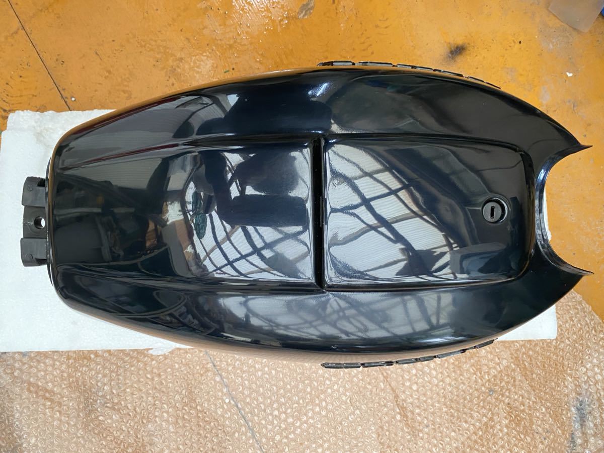 ホンダ CB250T CB400T HAWK 純正外装 ホーク2 バブ ガソリンタンク 角
