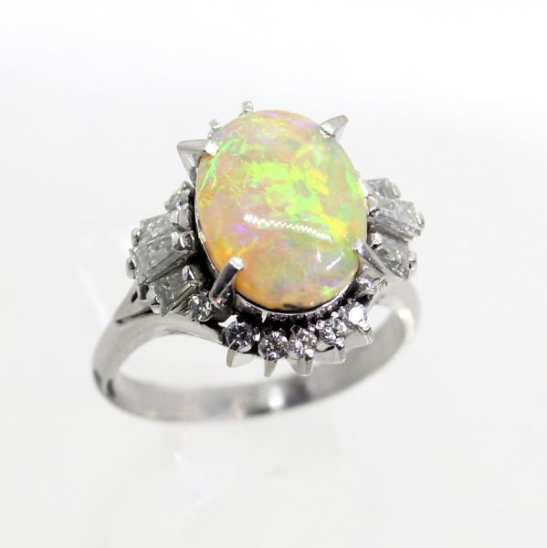 ◎中古美品◎プラチナ　オパール　3.40ct　ダイヤ　0.83ct　リング　15号_画像1