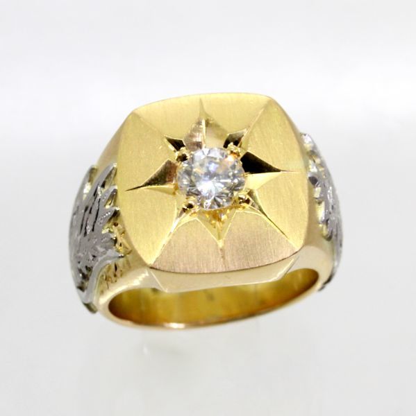 新しいスタイル ◎中古美品◎18金,プラチナ, ダイヤ 0.61ct 0.025ct 龍彫 印台 メンズリング 16号 ゴールド