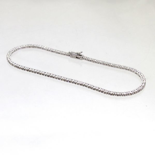 ◎中古美品◎18金WG ダイヤ 1.00ct テニスブレスレット