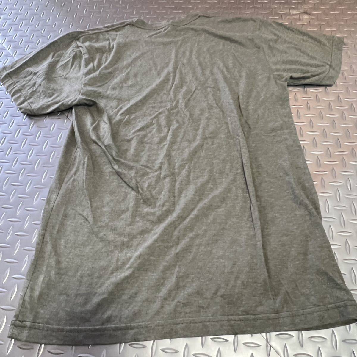 米軍放出品 沖縄　OD Tシャツ MEDIUM FREE-ICE ランニング　トレーニング　おしゃれ　(INV XY11)_画像4