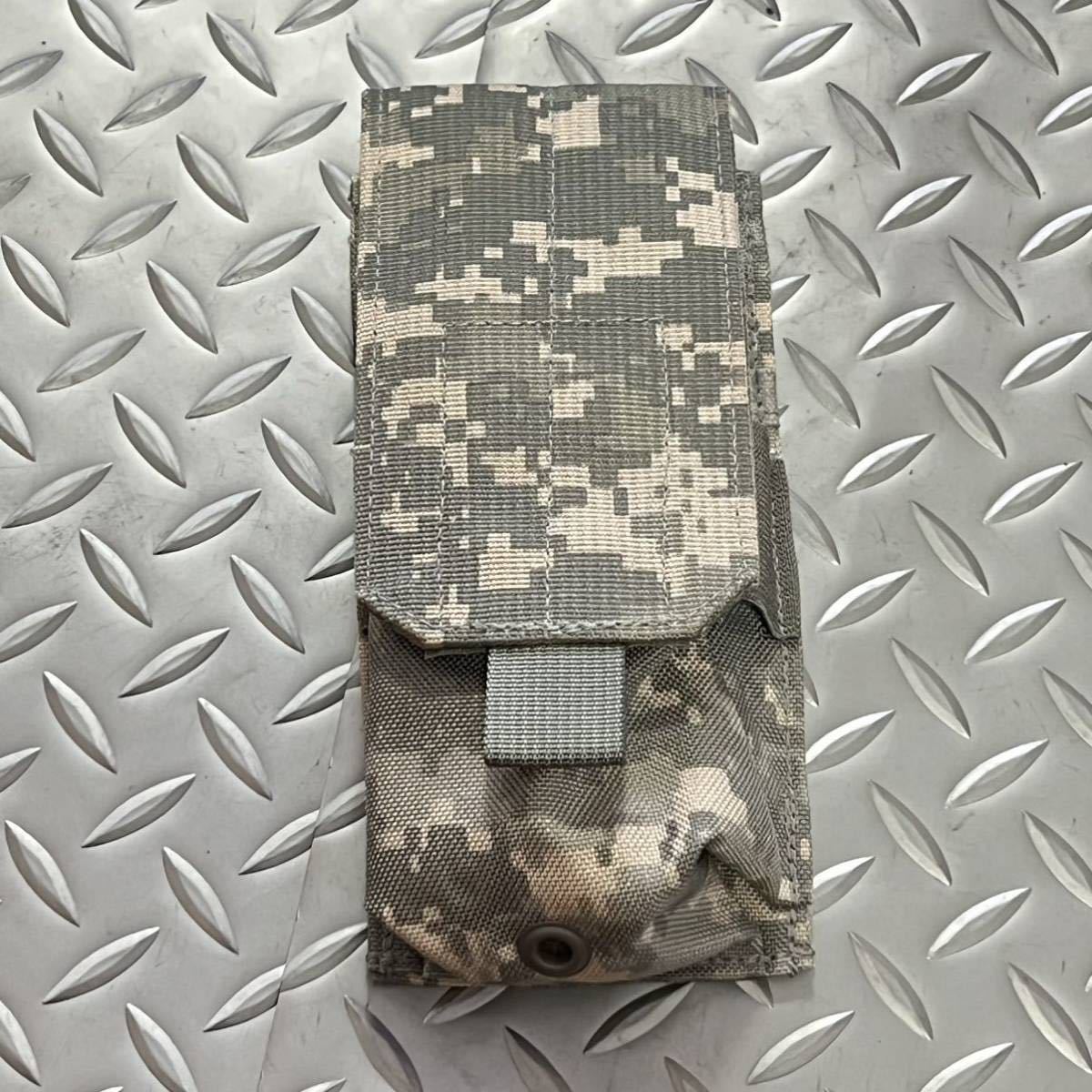 米軍放出品　沖縄　MP1-M4/2-MS-UCA M4 SINGLE MAG POUCH イーグル(INV H09)_画像1