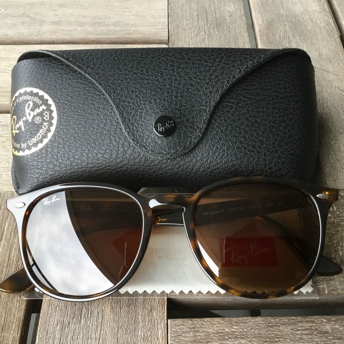 美品 レイバン Ray-Ban RB4259-F 大人気モデル 値下げ不可|Yahoo