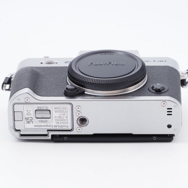 FUJIFILM 富士フイルム ミラーレス一眼 X-T30IIボディ シルバー FUJIFILM 富士フイルム ミラーレス一眼 X-T30IIボディ シルバー