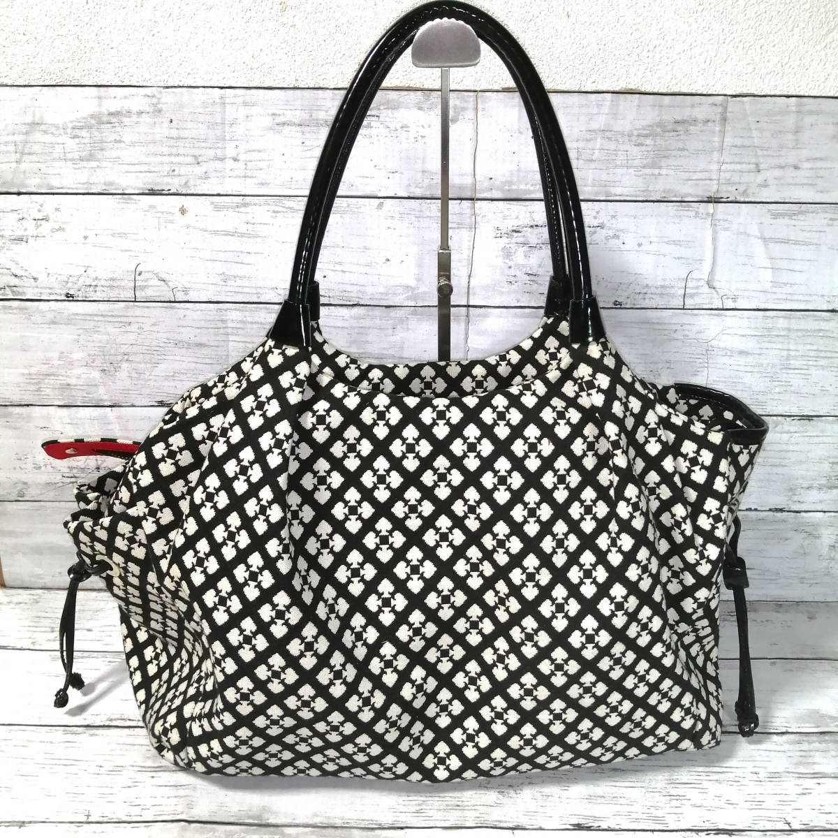 kate spade ストライプ 逆スペードフラワー トートバッグ kate spade ストライプ 逆スペードフラワー トートバッグ