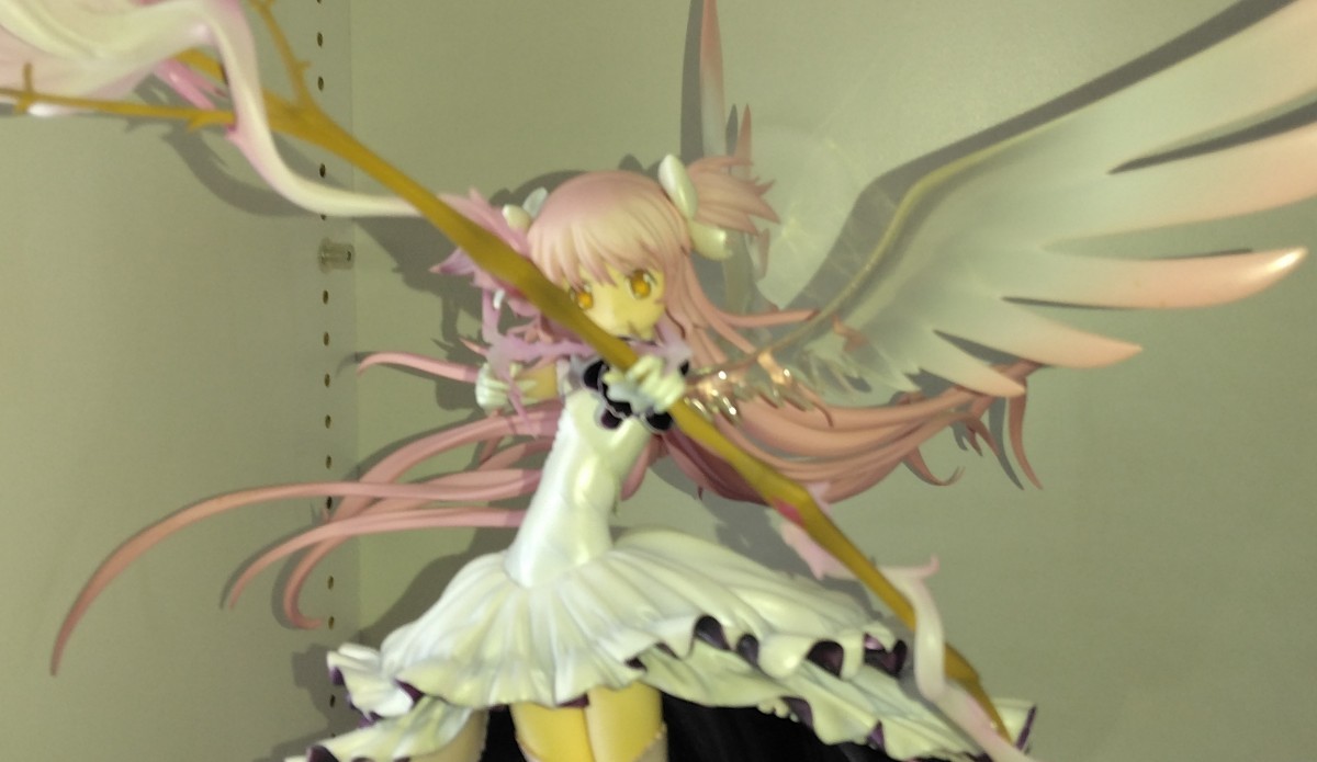 【中古】【破損有り】魔法少女まどか☆マギカ アルティメットまどか (1/8スケール PVC製塗装済み完成品)_画像4