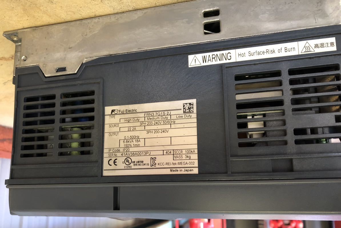 品】富士電機 低圧インバータ FRN3.7G1S-2J、FRN2.2G1S-2J