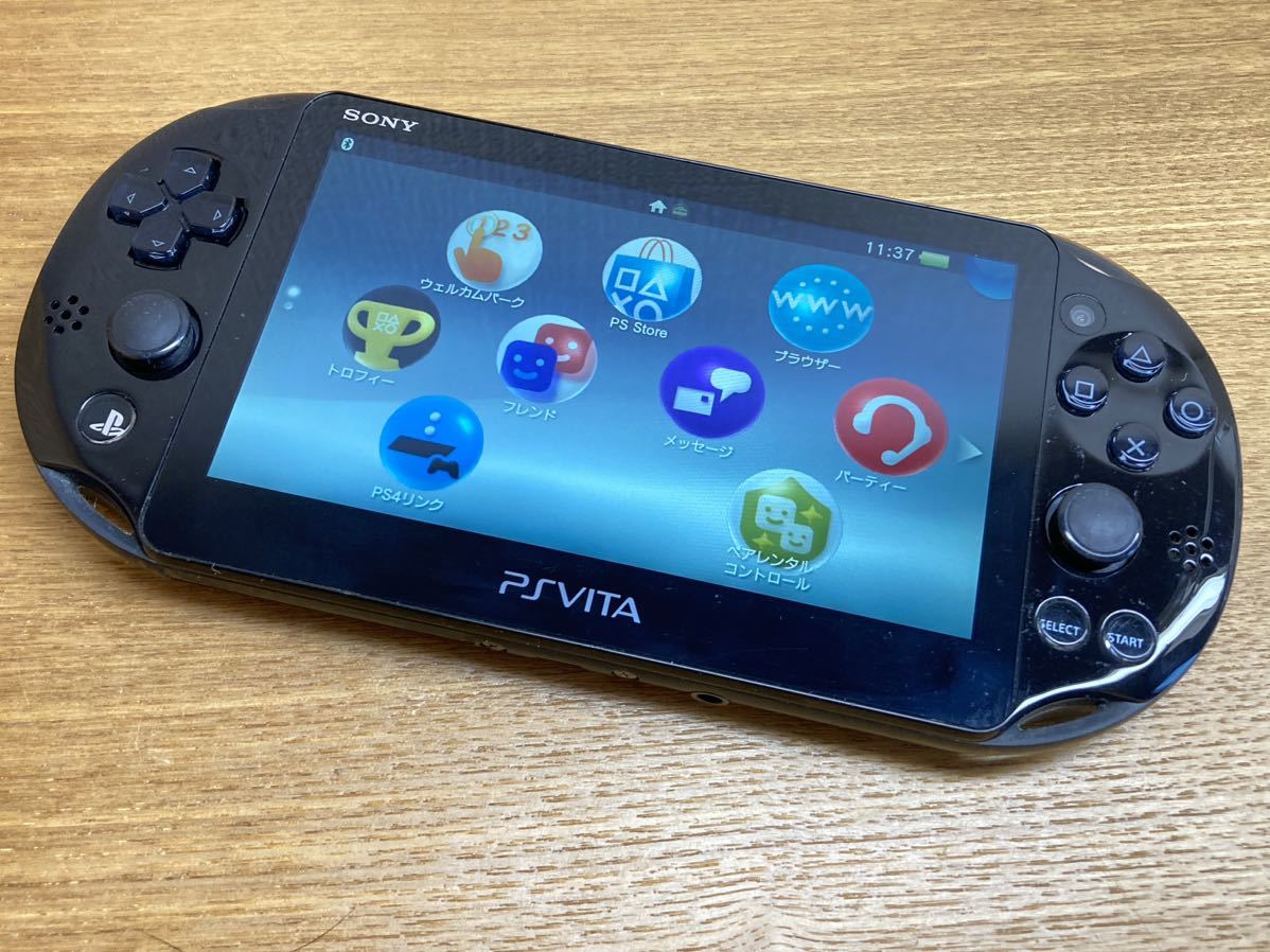 PlayStation®Vita（PCH-2000 ZA11)