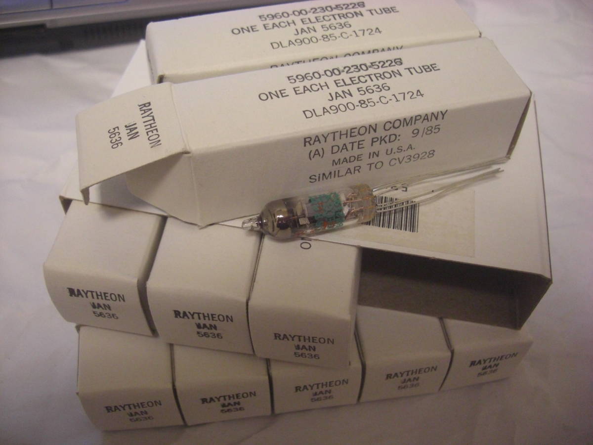 輝く高品質な 即決: 5636/RAYTHEONの10本セット 元箱入り新品 真空管
