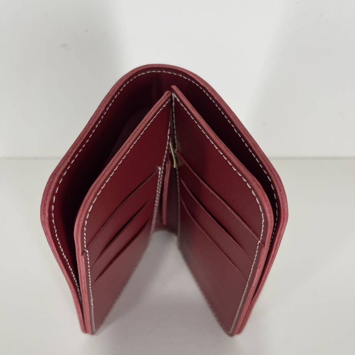 ベストセラー 革蛸 台形ミドルウォレット 二つ折り財布 レッド 正規品