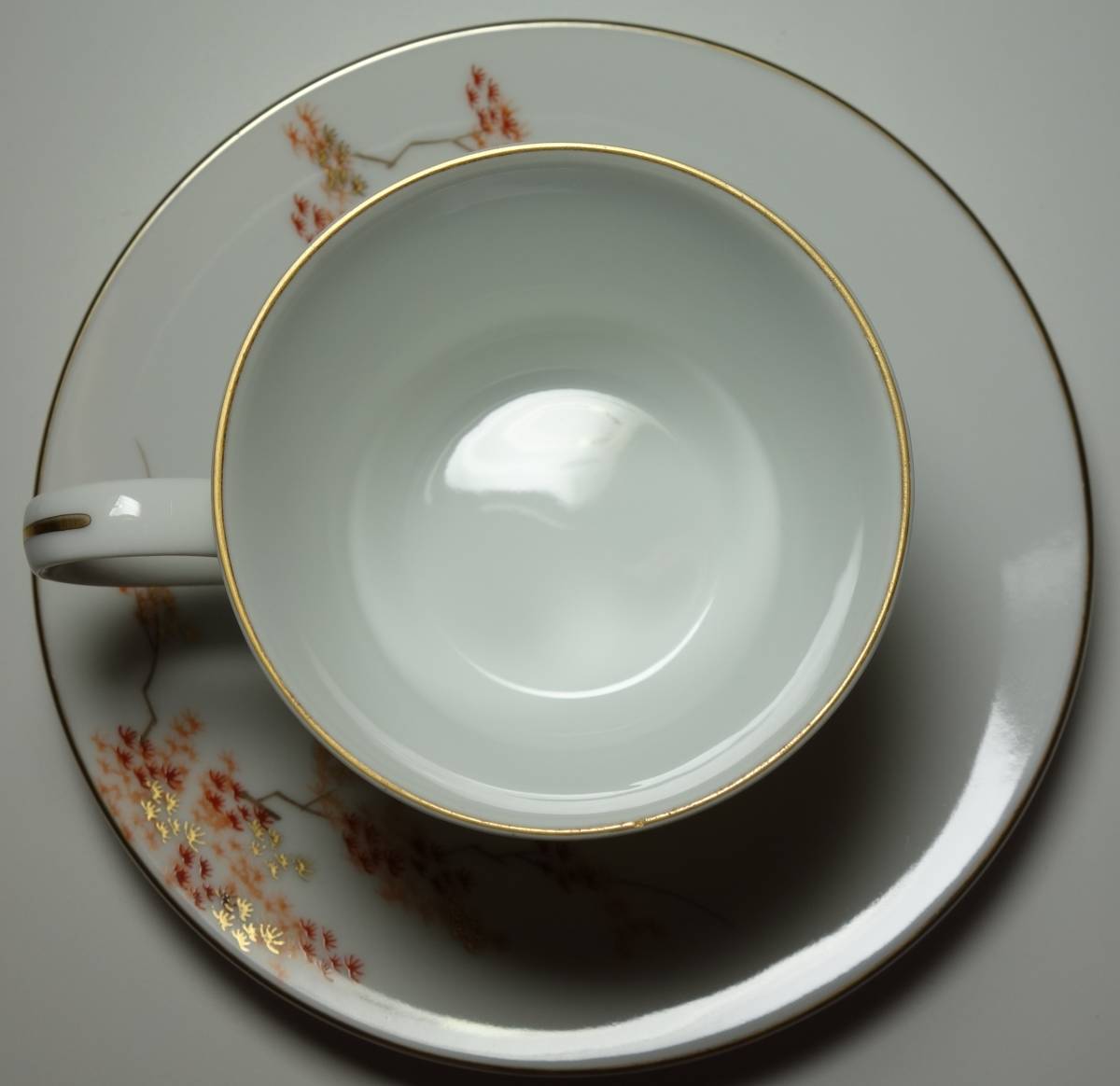 昭和期　紅葉図　上品　コーヒーカップ&ソーサー　希少手 _画像2