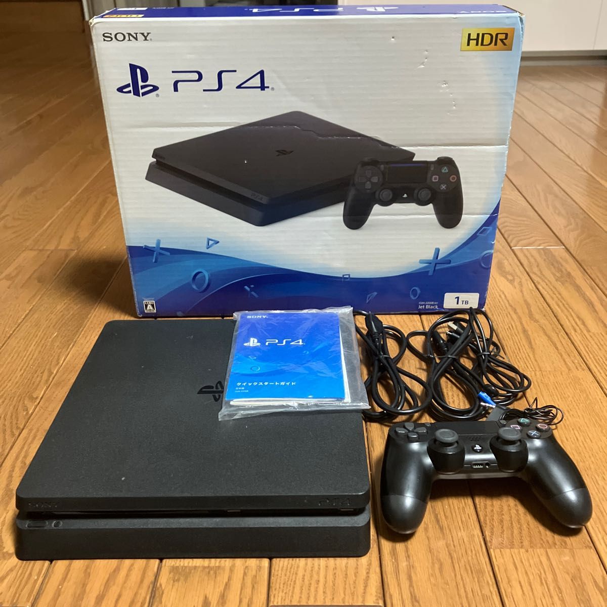 PS4本体 PlayStation4 CUH-2200BB01-