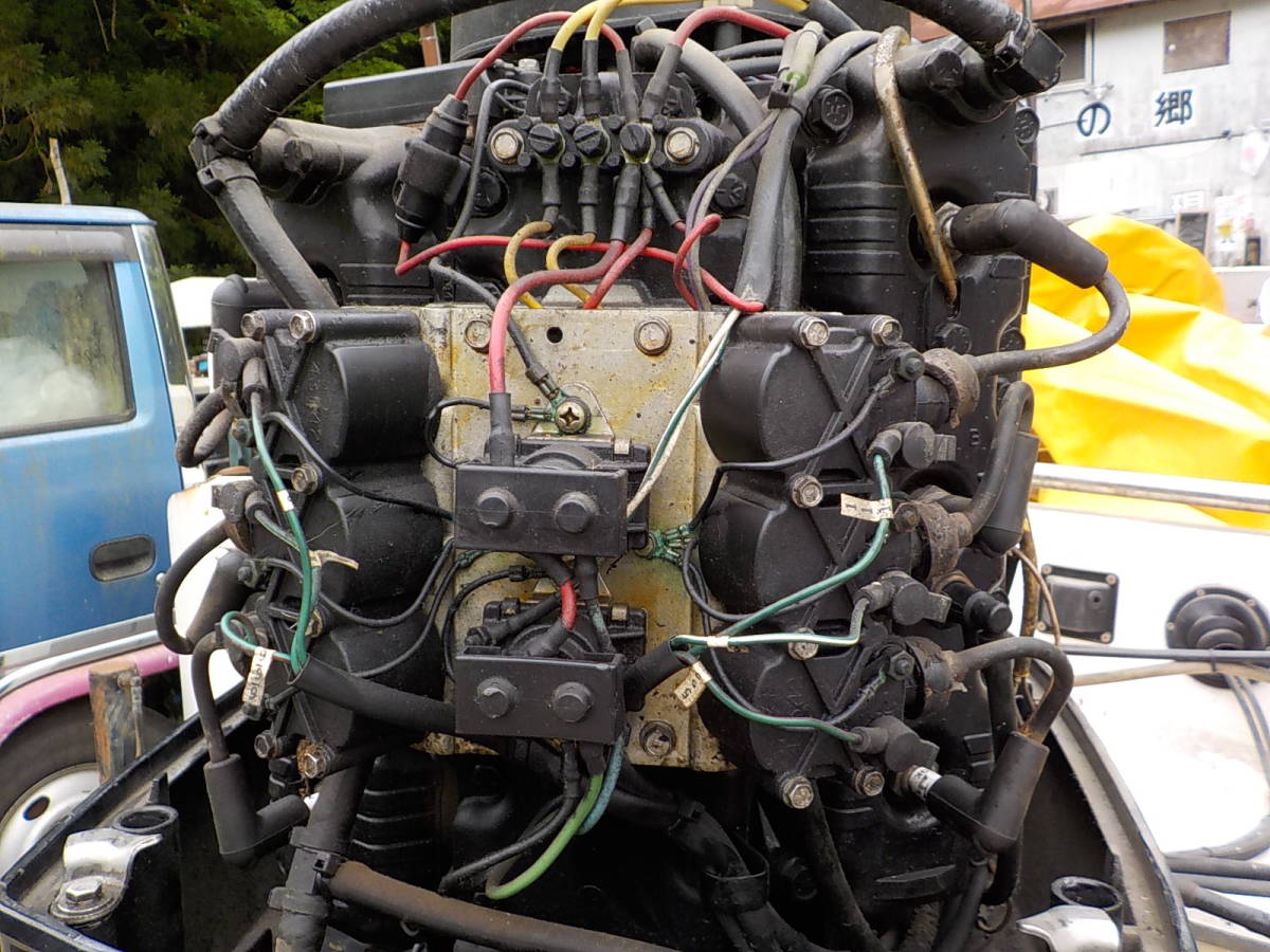 2スト マーキュリー船外機 200 馬力 V6?24時間引取り可能 2スト マーキュリー船外機 200 馬力 V6?24時間引取り可能