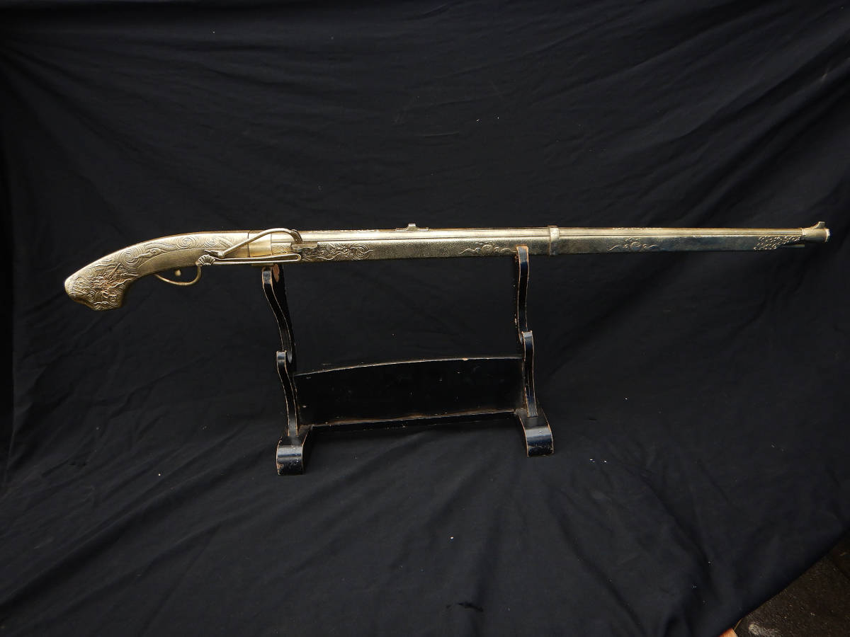 全てのアイテム 火縄銃 装飾銃 古式銃 全長約109.5cm 合金製 黄金