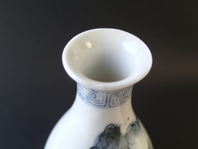  Kutani blue and white ceramics landscape map sake bottle hand .. sake cup and bottle ornament vase .JAPAN Showa era old fine art ①