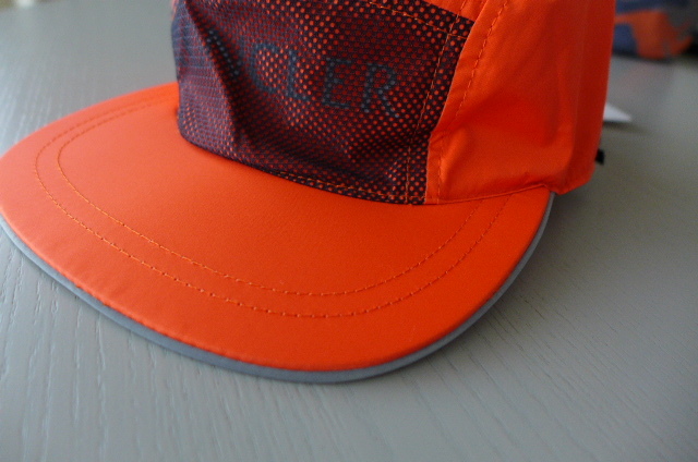 新品 送料無料 即決 イタリア製 正規品 希少モデル モンクレール キャップ ナイロン ロゴ メッシュ ベースボールキャップ 帽子 オレンジ