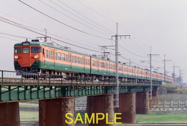 ☆90～10年代鉄道10jpgCD[113系大垣車R33編成その3(東海道線熱田・名古屋駅、中央西線新守山～大曽根)]☆_DP10605