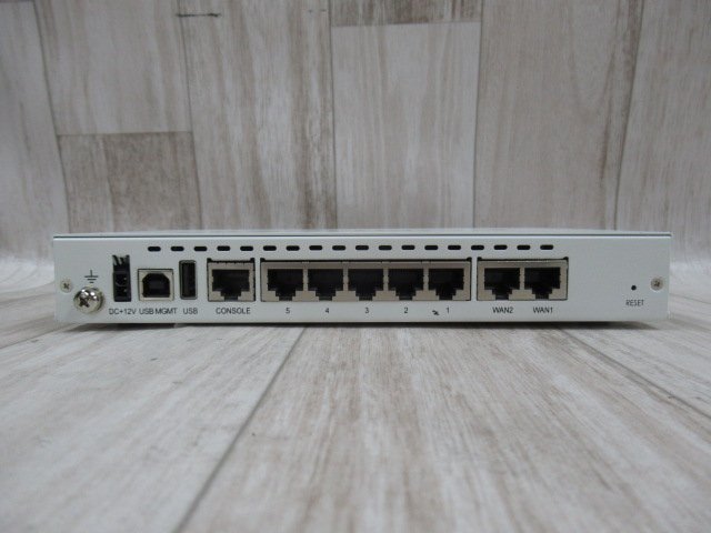 ▲Ω WA 11551♪ 保証有 Fortinet【FG-40C】FortiGate-40C UTM FW：v5.0 ライセンス期限切れ 領収書発行可能・祝10000取引突破!!_画像4