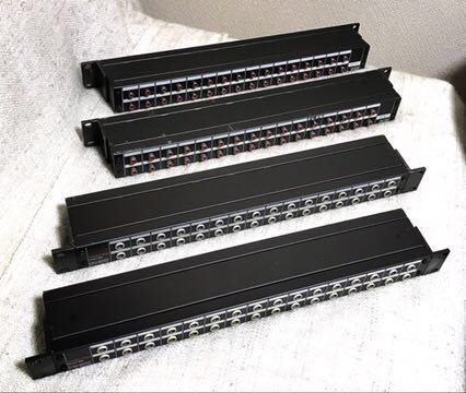 *TASCAM PATCH BAY PB-32H Tascam patch bay 4ps.@ together 