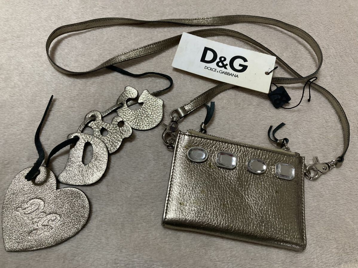 いますが D&G ドルチェ&ガッバーナ ミニバッグ ビジュー 財布