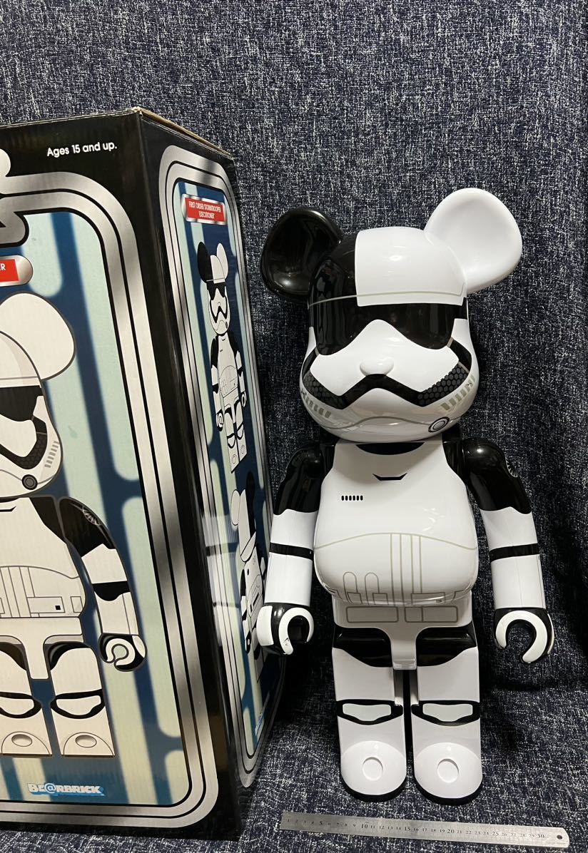 BE@RBRICK FIRST ORDER STORMTROOPER EXECUTIONER(TM) 1000％ Disney