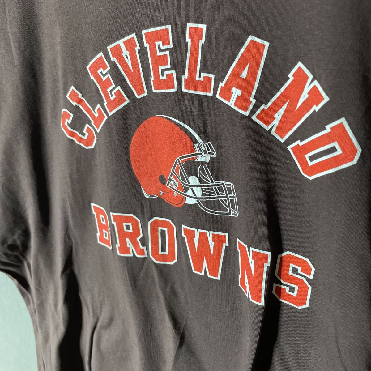 送料無料■Cleveland Browns ■Over Size【XXL】ビッグサイズNFLチームプリントTシャツ 【2000年代後期】