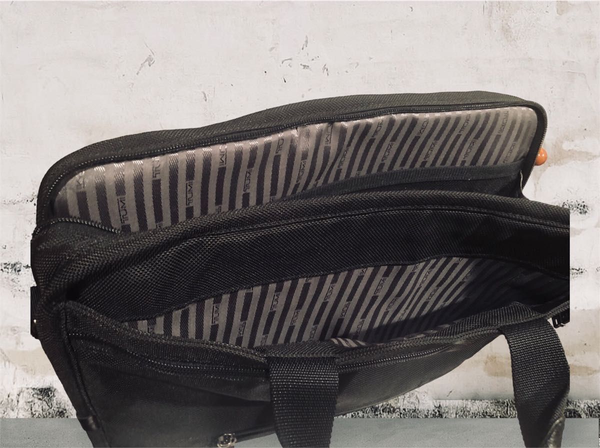 美品】TUMI トゥミ ブリーフケース 薄型 | noonanwaste.com