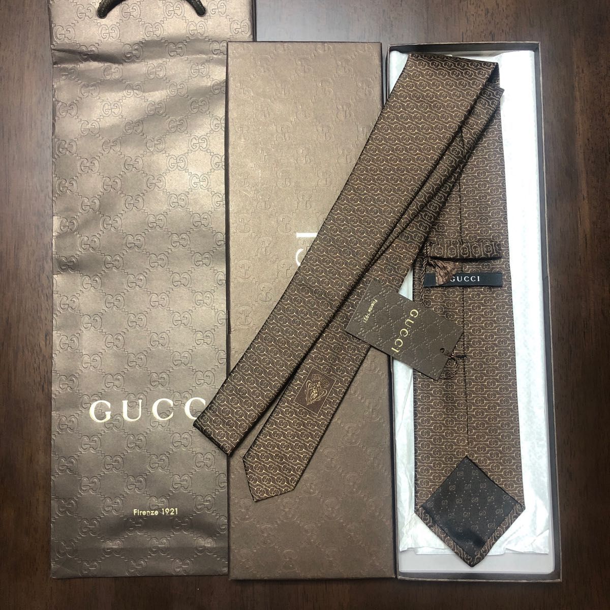 未使用タグ付 箱付ショッパー付 GUCCI グッチ ネクタイ 茶色 GG柄-