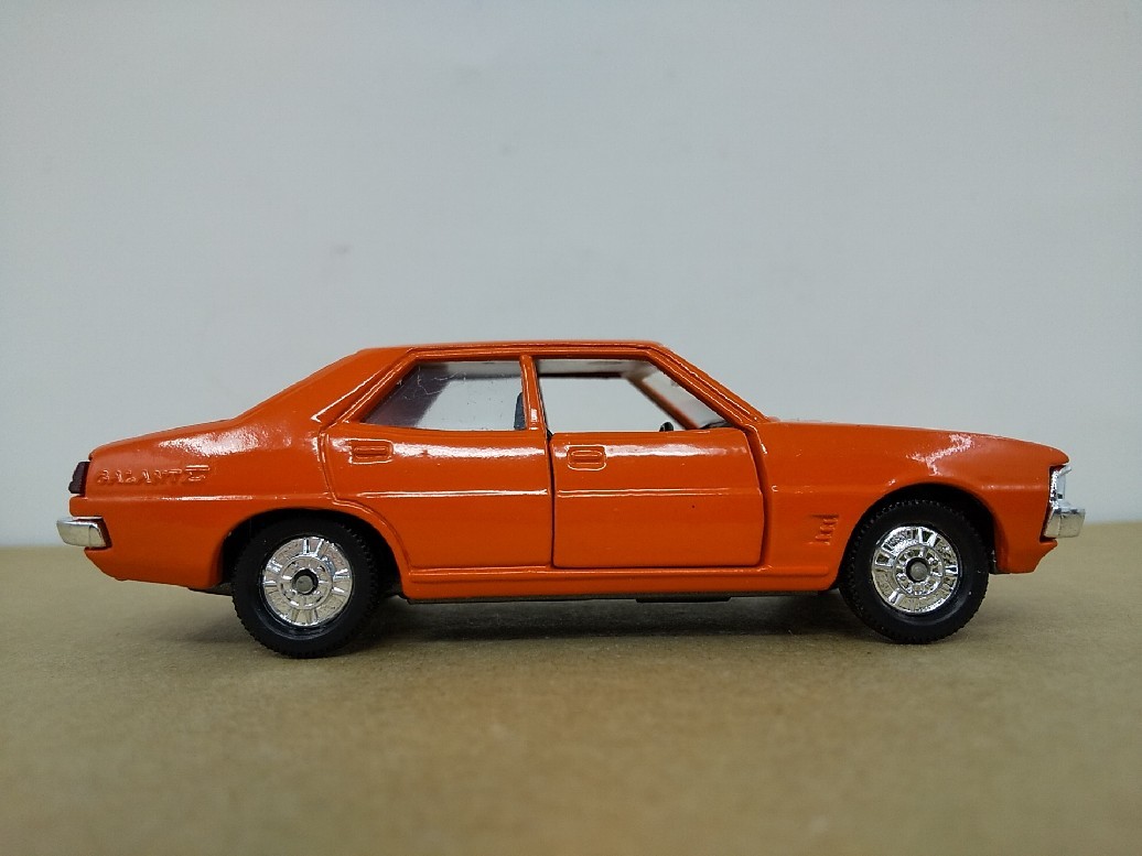 TOMICA トミカダンディ『1/45 三菱ギャランΣ 2000GSR オレンジ ダイキャストミニカー』 JChere雅虎拍卖代购 旧車 三菱 ギャラン GTO2000 カタログ 絶版 コレクション 希少