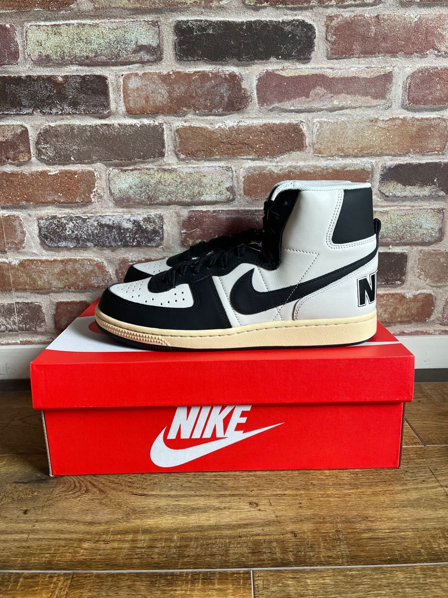 新品NIKE ナイキ ターミネーターハイ ブラックアンドファントム27cm
