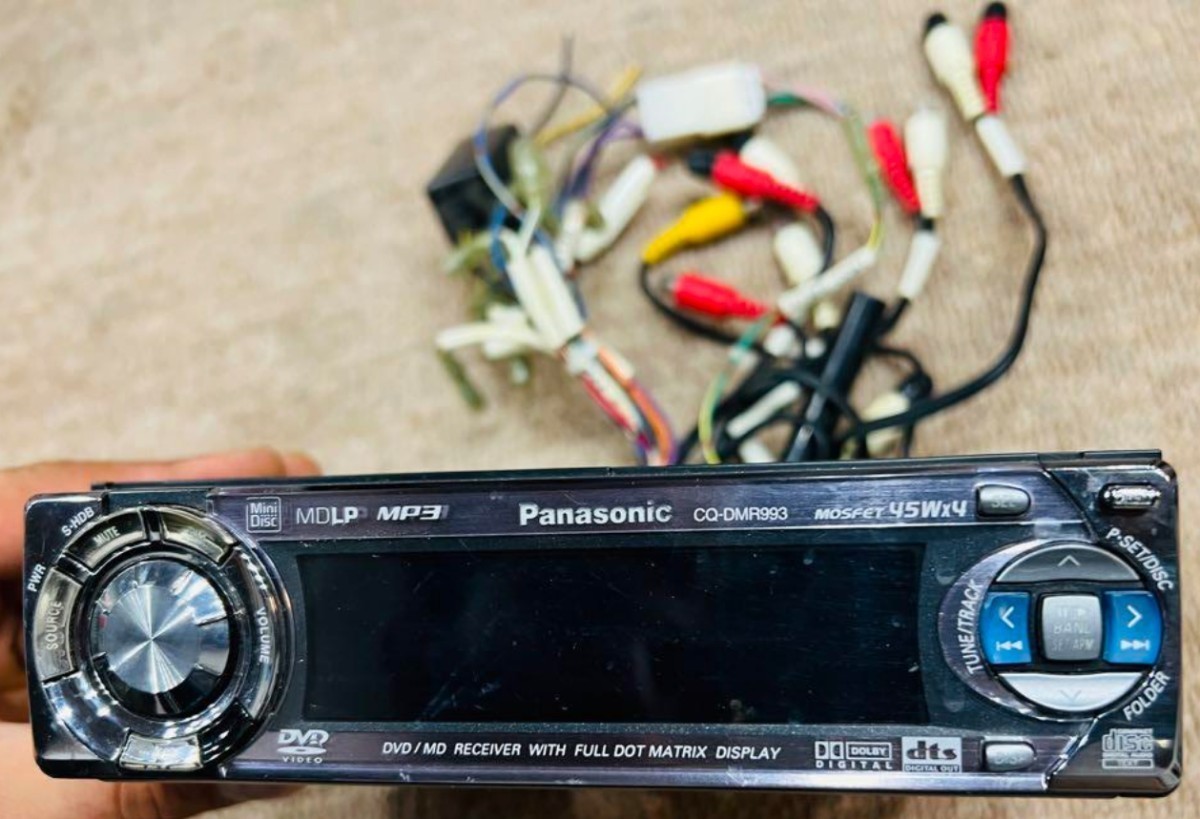 希少!美品!Panasonic CQ-DMR993D 1DINタイプのDVD/CD/MP3/MDLP 動作