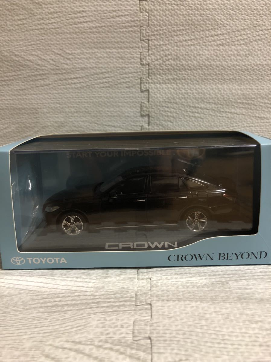 1/30 トヨタ 新型クラウン CROWN カラーサンプル 非売品 ミニカー