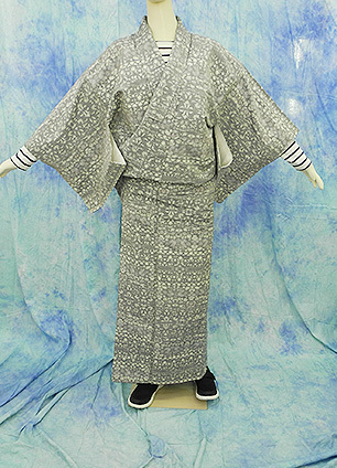 （68）紬　着物　リサイクル　中古　美品　SILK 正絹　Japanese Kimono　　153cm 60inch 　Japanese Pongee