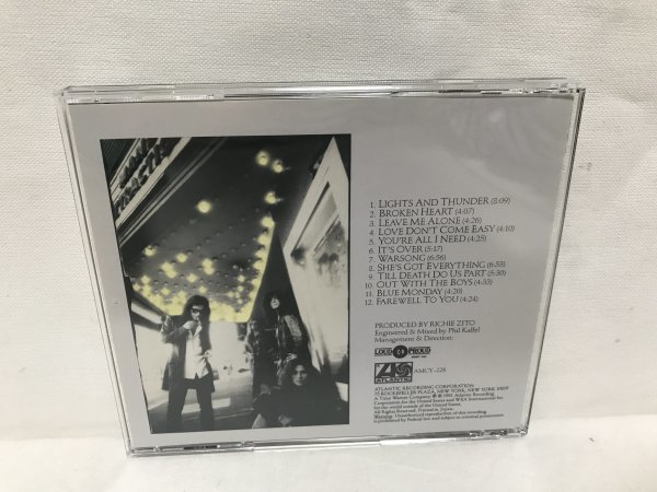 E203 ホワイトライオン WHITE LION/ メインアトラクション　MANE ATTRACTION　国内盤　AMCY 228　帯付き_画像2