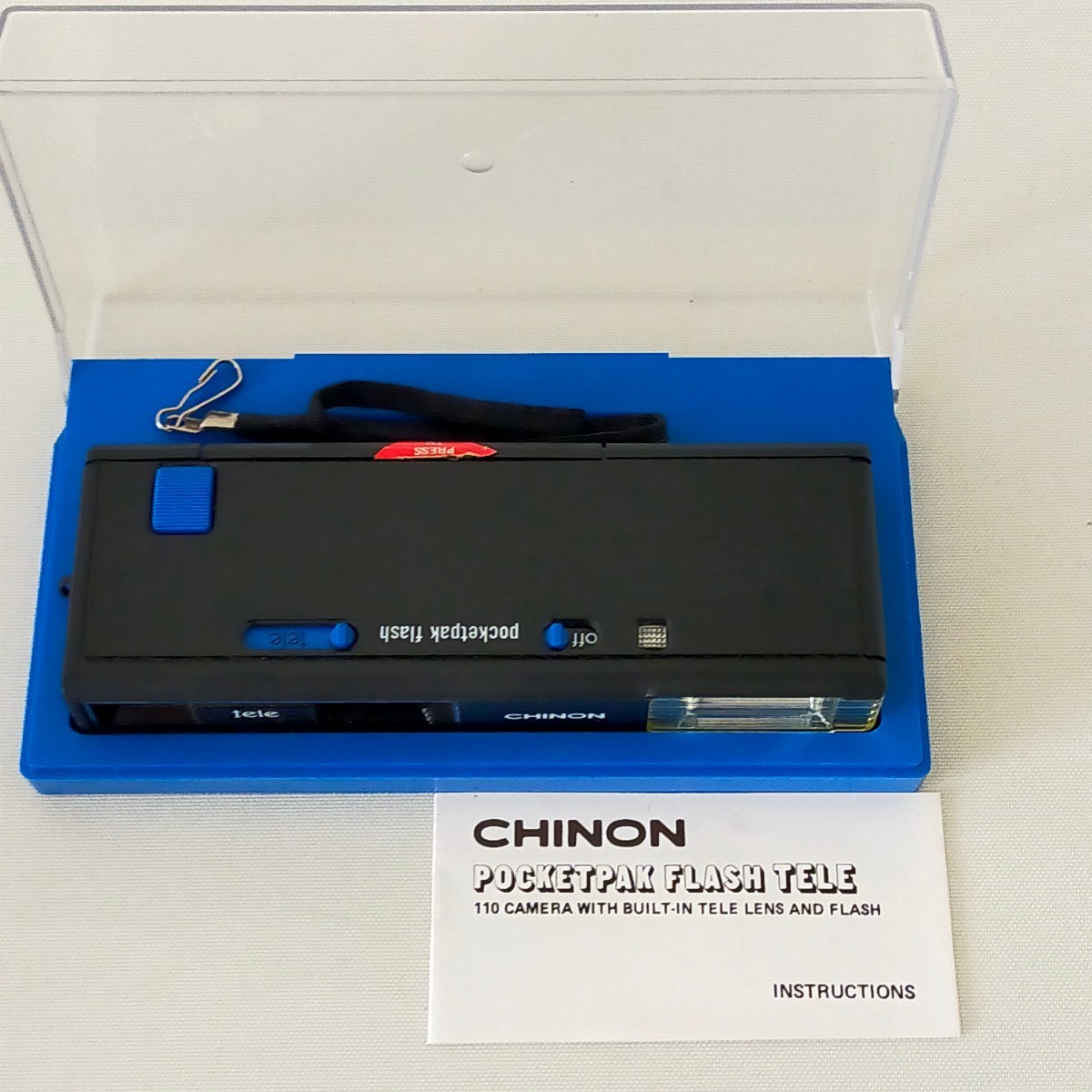 ★昭和レトロ★チノン ポケットパック フラッシュ カメラ　CHINON POCKETPAK FLASH TELE 動作未確認_画像1