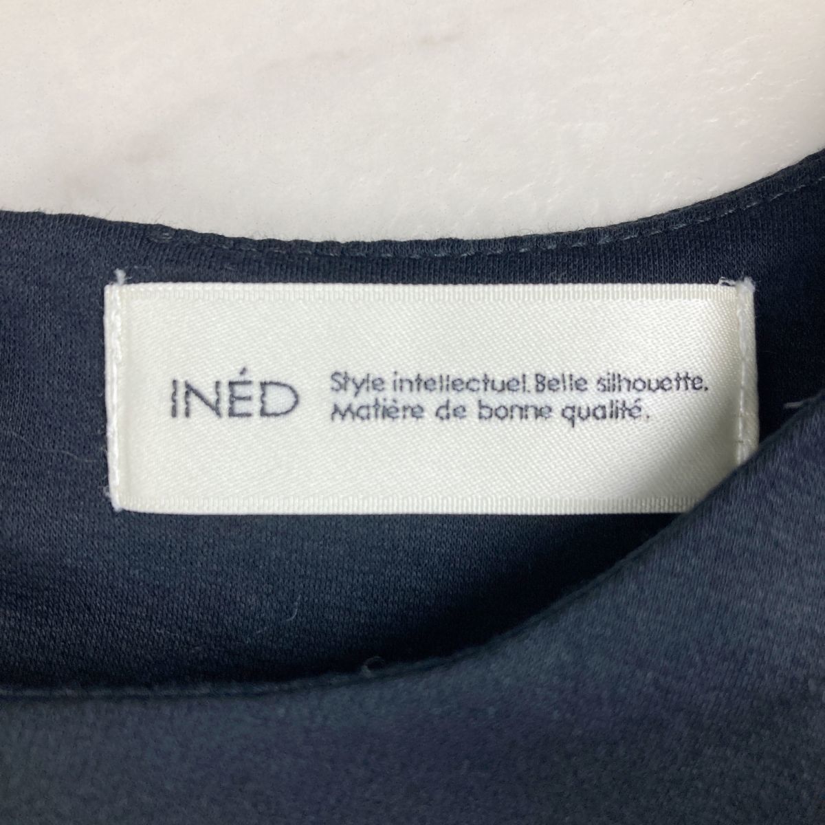 美品 INED イネド 裾レース刺繍 ノースリーブカットソー トップス レディース 黒 ブラック サイズ9*BC324_画像3