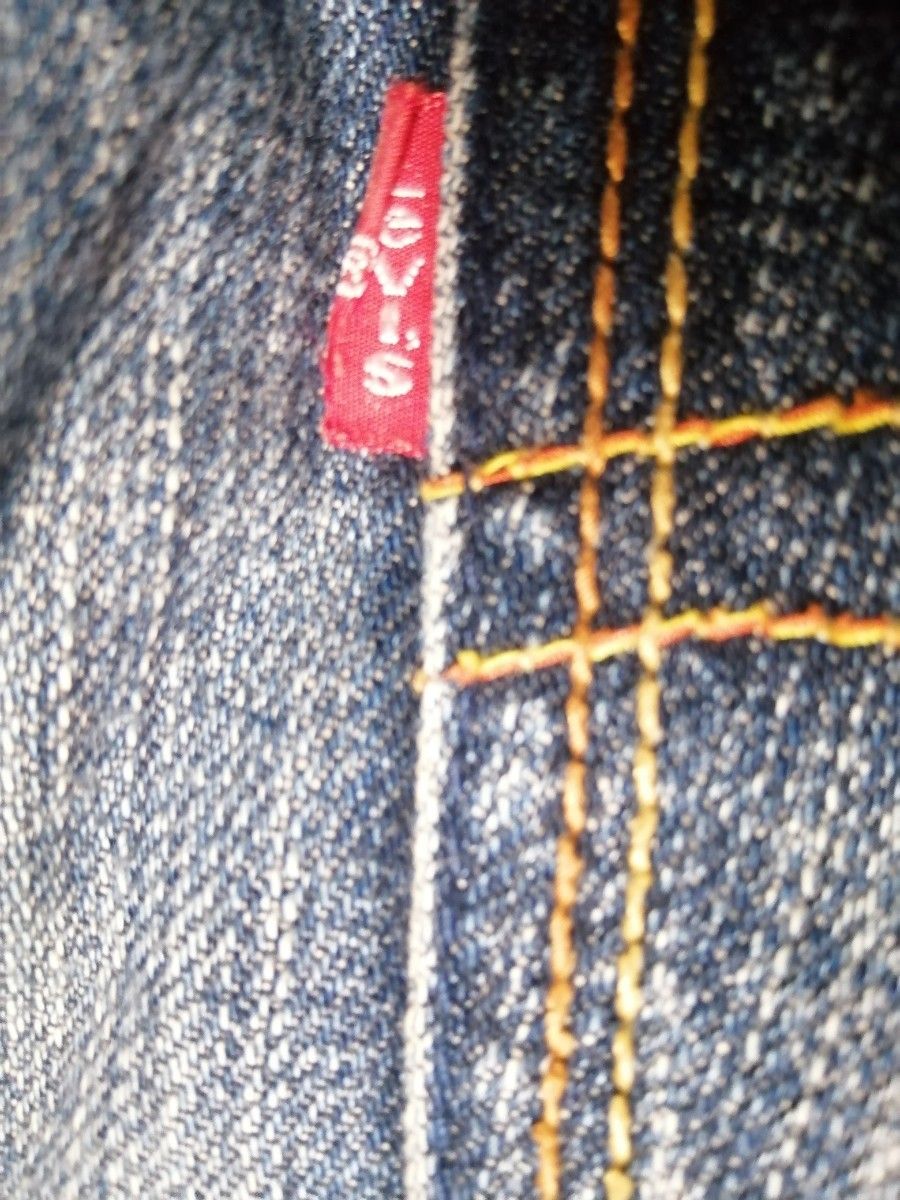 　Levi's　デニムパンツ