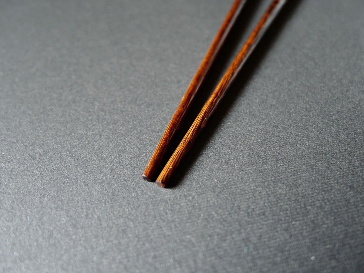 天然木 手作りのお箸 ウエンジ02