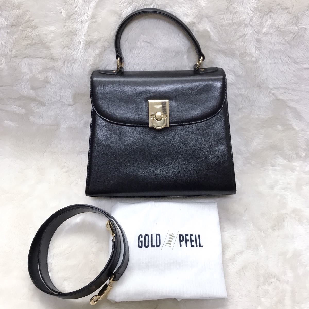 極美品 GOLD PFEIL 2way 台形 ハンドバッグ ショルダーバッグ ゴールド