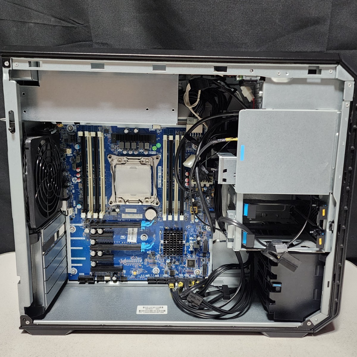 HP Z4 G4 Workstation LGA2066(C433)マザーボード 750W電源 HP Z4 G4 Workstation LGA2066(C433)マザーボード 750W電源