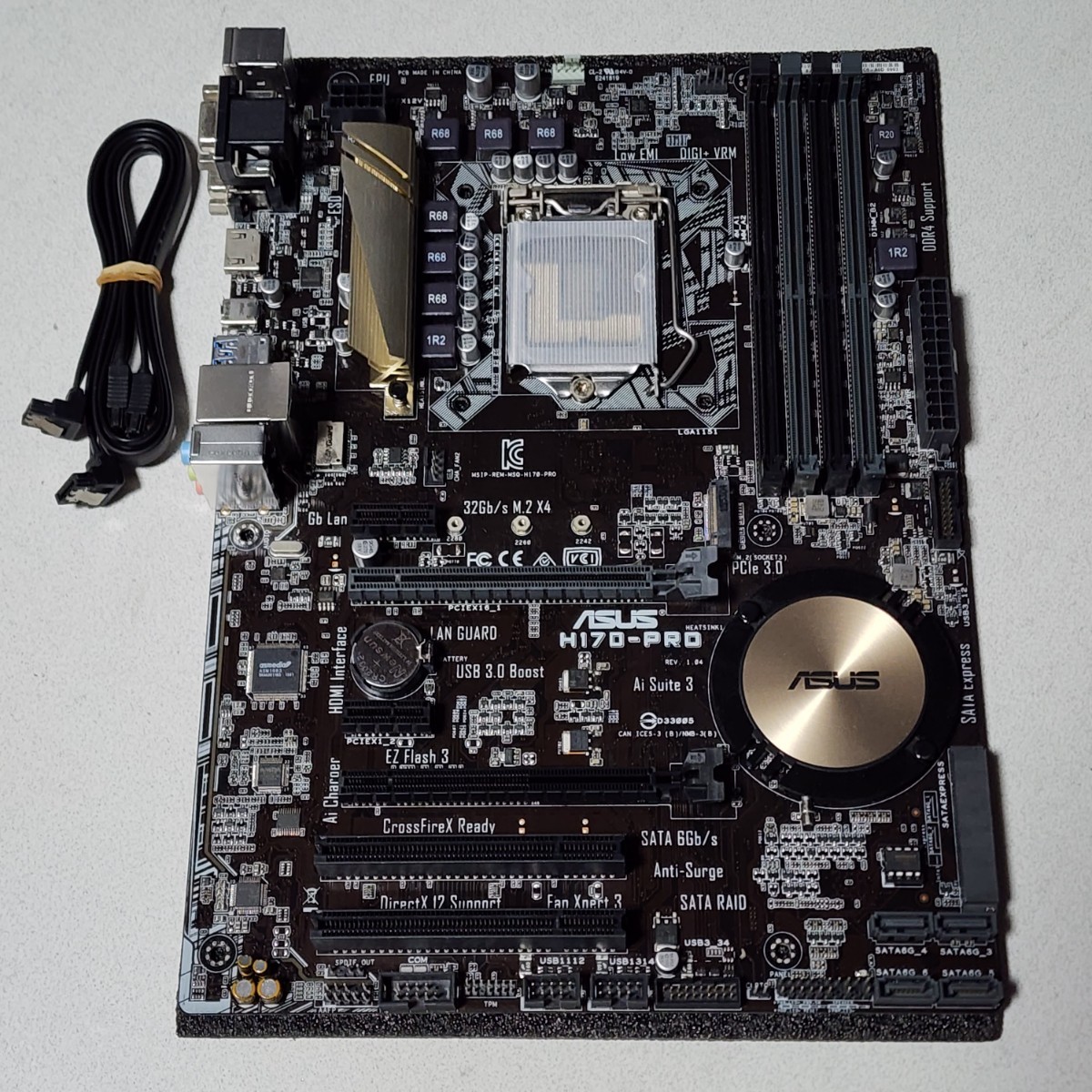 ASUS H170-PRO LGA1151 ATXマザーボード 第6・7世代CPU対応 最新 ASUS H170-PRO LGA1151 ATXマザーボード 第6・7世代CPU対応 最新