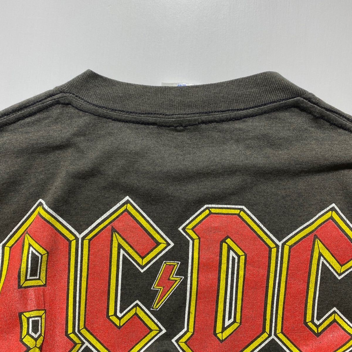 【L】80s Vintage AC/DC WORLD TOUR 88 Tee 80年代 ヴィンテージ エーシーディーシー ワールドツアー Tシャツ バンドTシャツ USA製 G1678_画像5