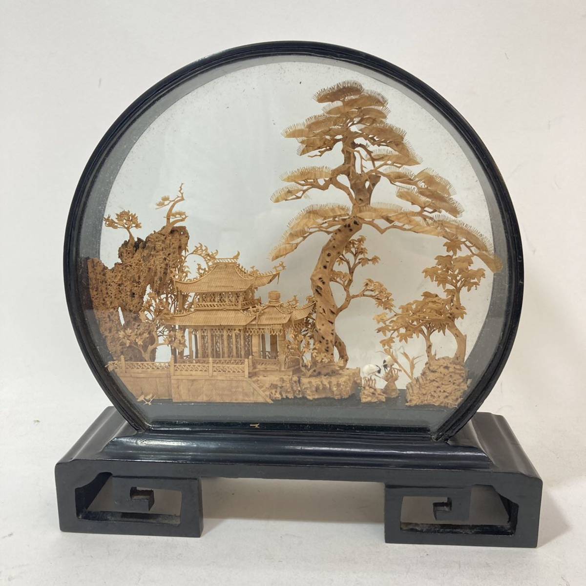 ヤフオク! - 中国 工芸品 コルク 彫刻 置物 インテリア 楼閣 鶴 中...