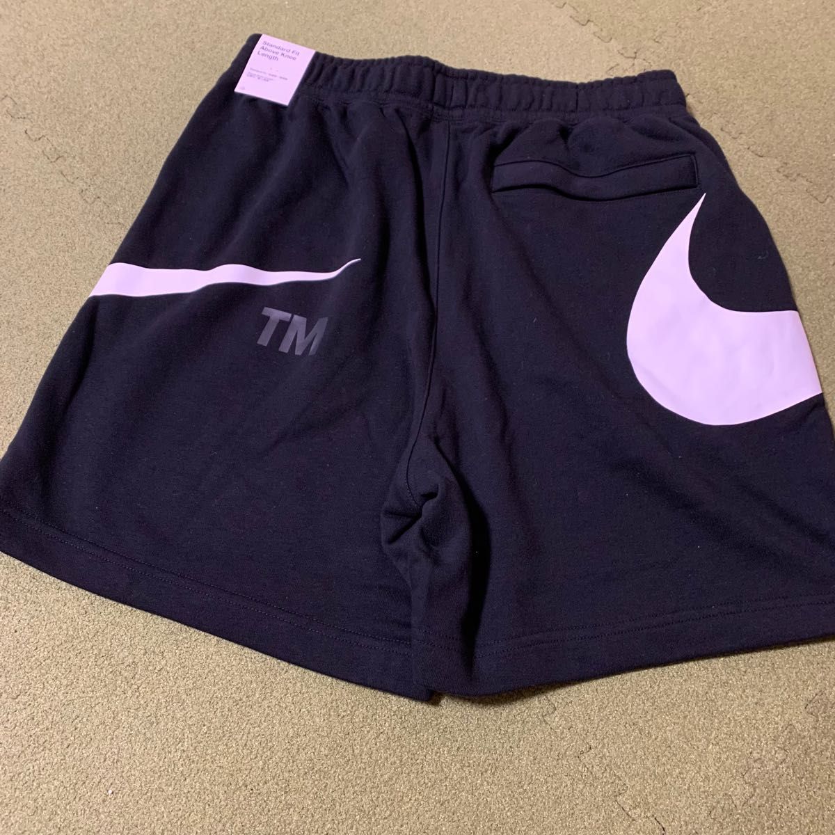 新品未使用 NIKE ナイキ ハーフパンツ ショートパンツ SWOOSH 新品未使用 NIKE ナイキ ハーフパンツ ショートパンツ SWOOSH