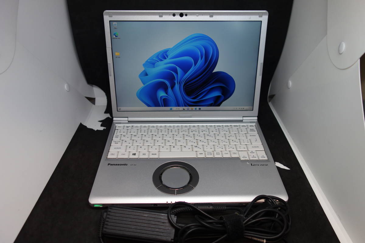 素晴らしい (654) CF-SV7 Panasonic Let'snote /8GB/256GB/WIN11/12,1