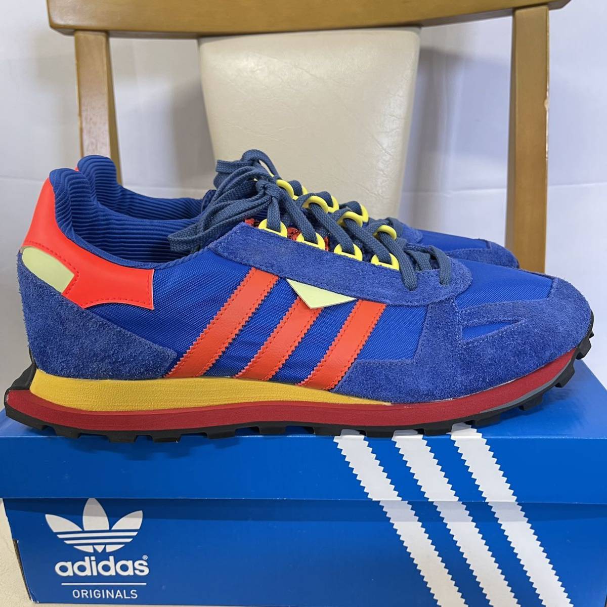 新古品　adidas アディダス　ADIDAS RACING Ⅰ PROTOTYPE S79169 スニーカー　サイズ28.5cm_画像4