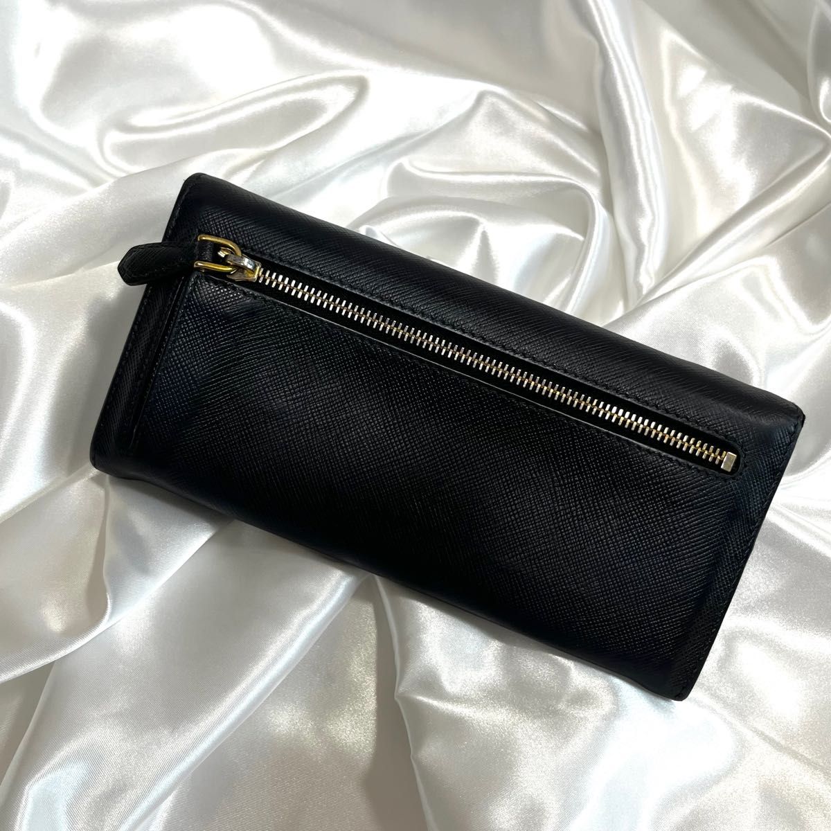 美品 PRADA プラダ サフィアーノ 二つ折り長財布 ネイビー ゴールド