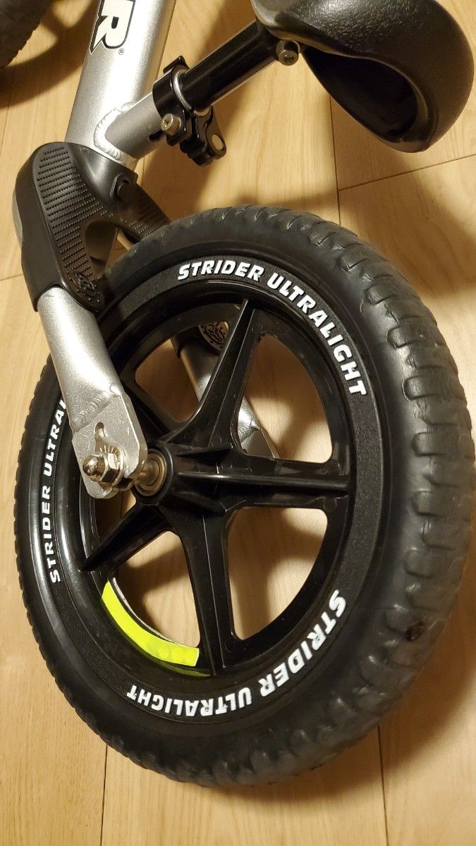 ストライダープロ シルバー 中古美品|Yahoo!フリマ(旧PayPay ストライダープロ シルバー 中古美品|Yahoo!フリマ(旧PayPay